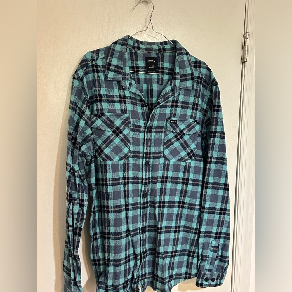 RVCA “That’ll Work” long sleeve flannel. Size large